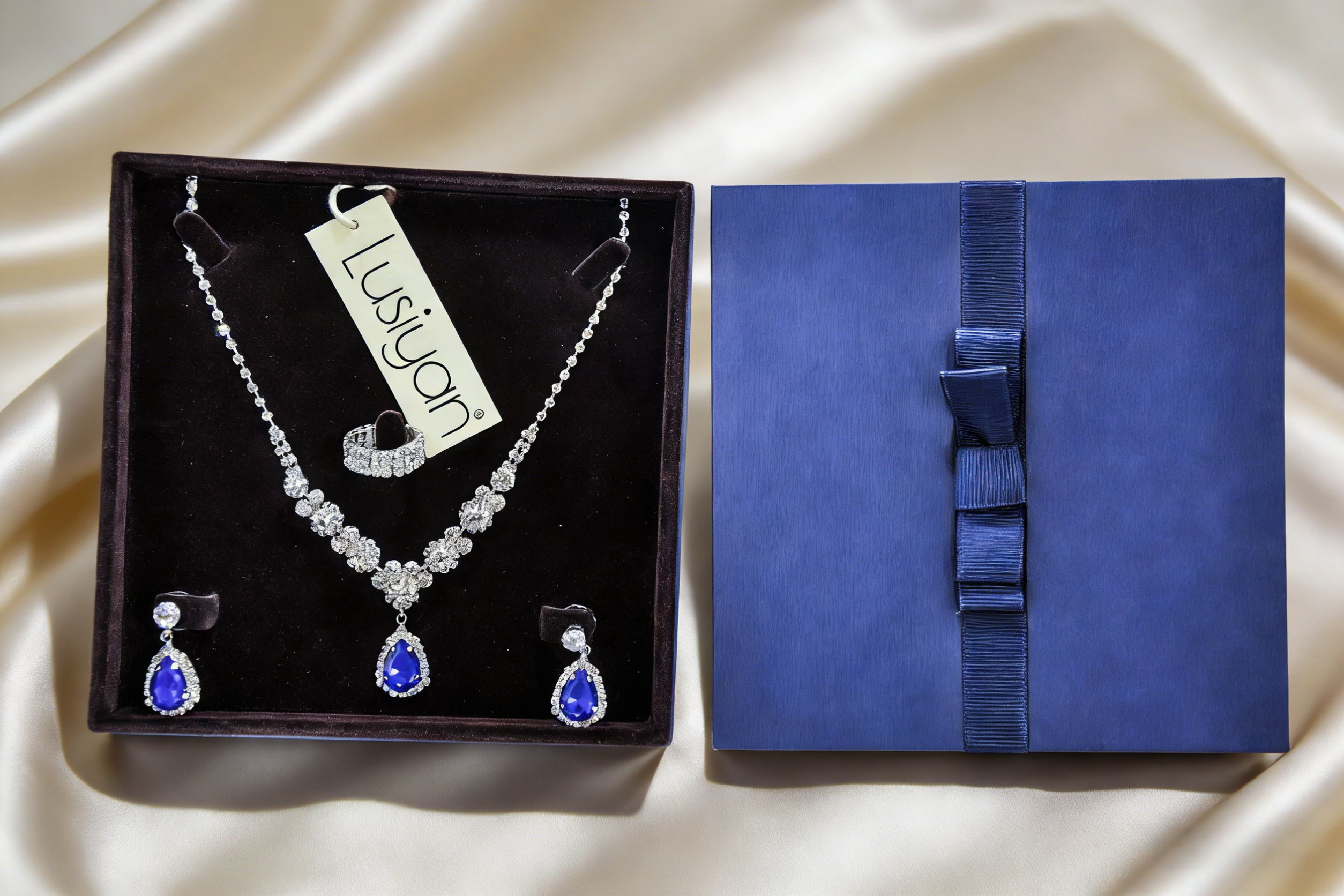 LUSIYAN Royal Blue Set with Gift Box